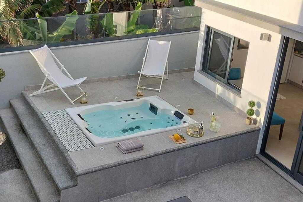Sunset Avenue For Couple W/ Jacuzzi Spa Hot Water 폴 두 마르 외부 사진